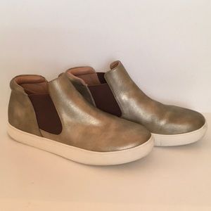 Coconuts by Matisse Gold Leather Ankle Bootie Sneaker - Size 8
